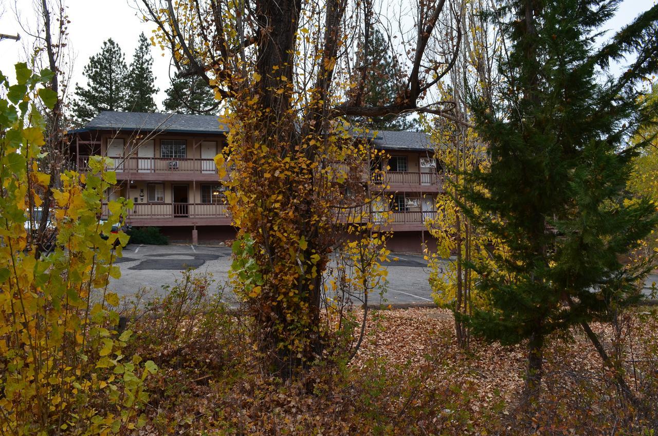 Deep Creek Motel Running Springs ภายนอก รูปภาพ